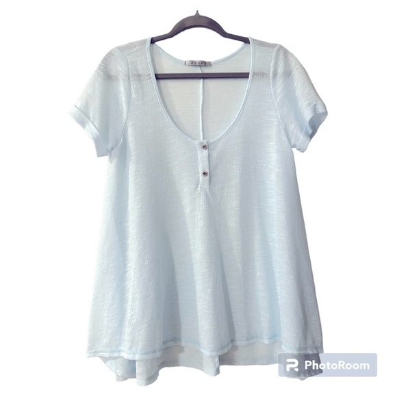 easel Tops - Easel Sheer Light Blue Short Sleeve Top Size Medium